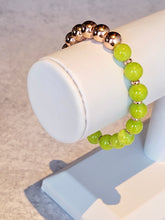 Load image into Gallery viewer, Lily Bracelet (Green)
