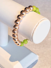 Load image into Gallery viewer, Lily Bracelet (Green)